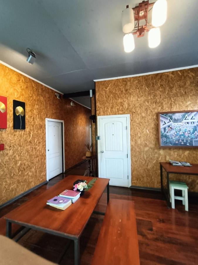 Aenguy Hostel 수코타이 외부 사진